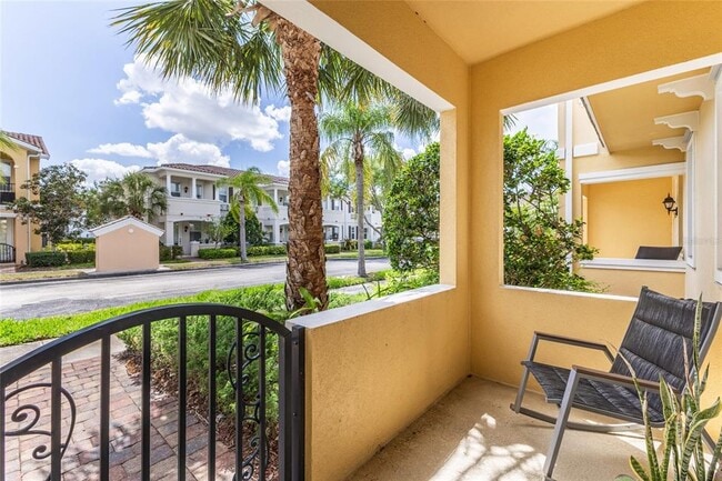 Building Photo - 1564 Napoli Dr W