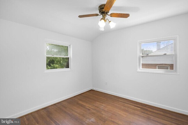 Building Photo - 6212 Carters Ln