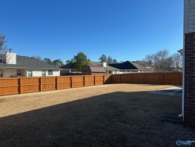 Building Photo - 109 Clover Ridge Dr