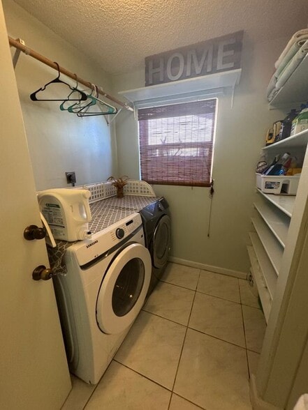 Building Photo - 8617 Pluto Ter