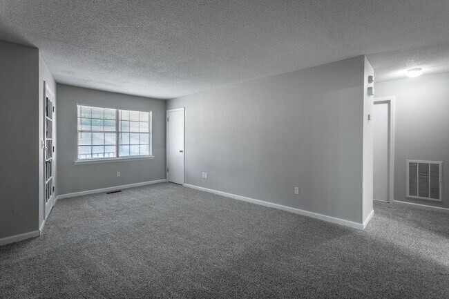 Building Photo - 420 Smitherman Rd