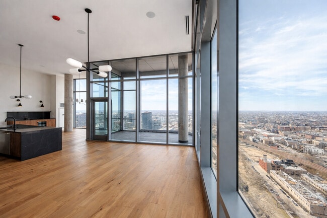 Building Photo - 1114 W Carroll Ave