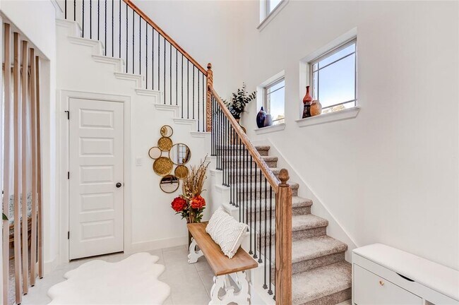 Building Photo - 133 Goshen Dr