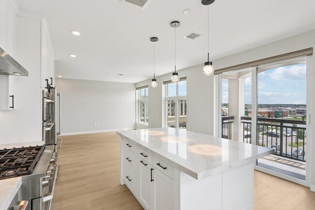 Building Photo - 18 Artisan Dr