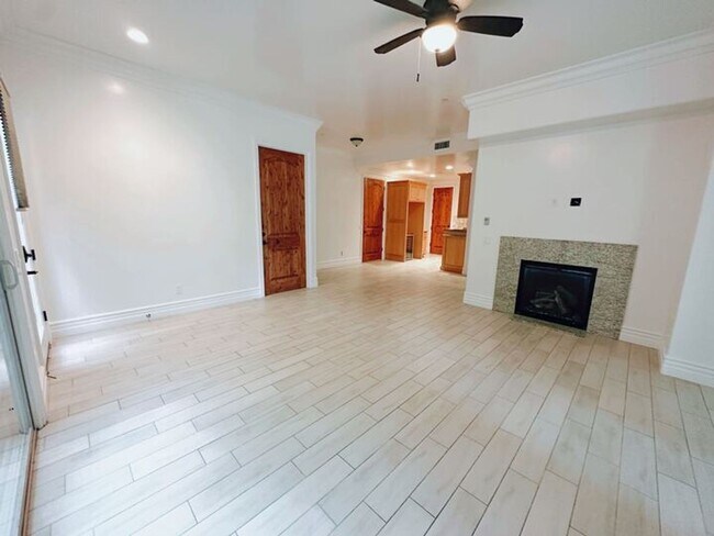 Building Photo - Palacial 6 Bed in Olde Carlsbad with Ocean...