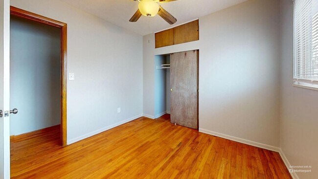 Building Photo - 7405 Marlborough Ave