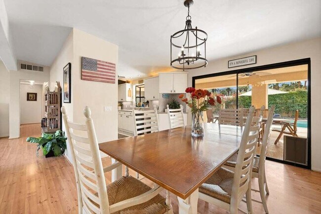 Building Photo - 74681 Peppertree Dr