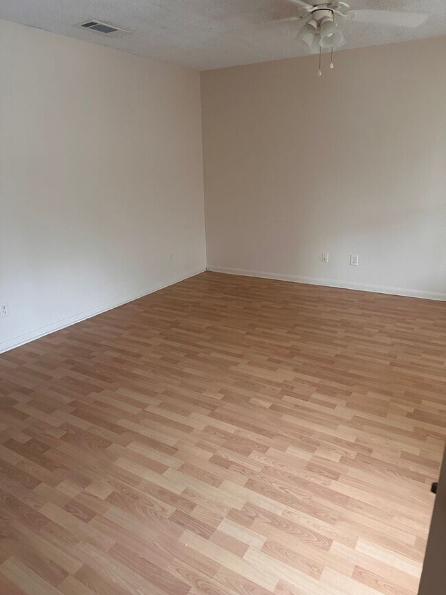 Interior Photo - MER-Teresa Village Apartments