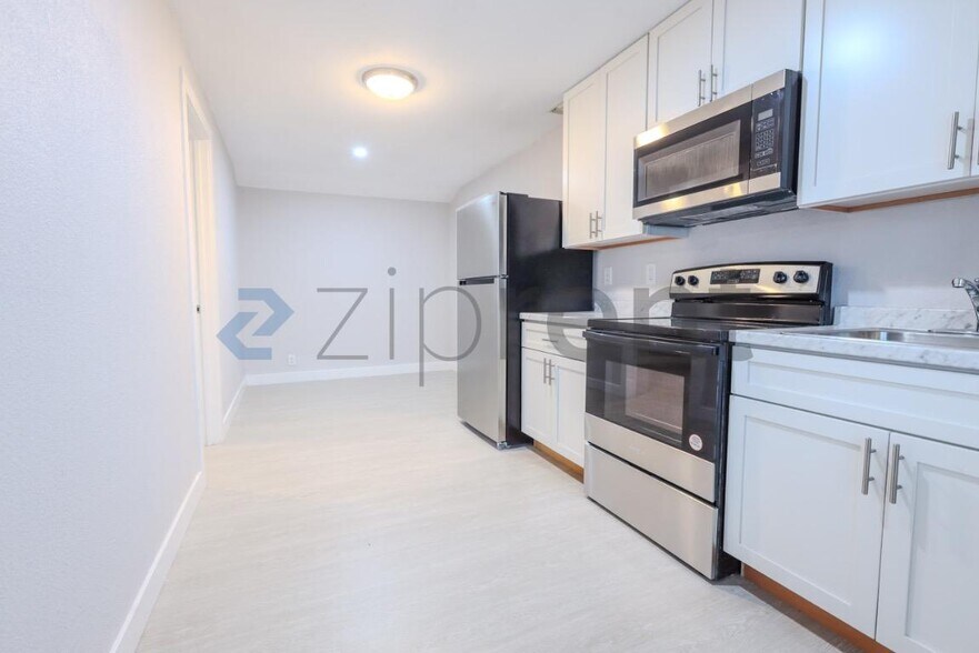 Building Photo - 7057 Forman Way