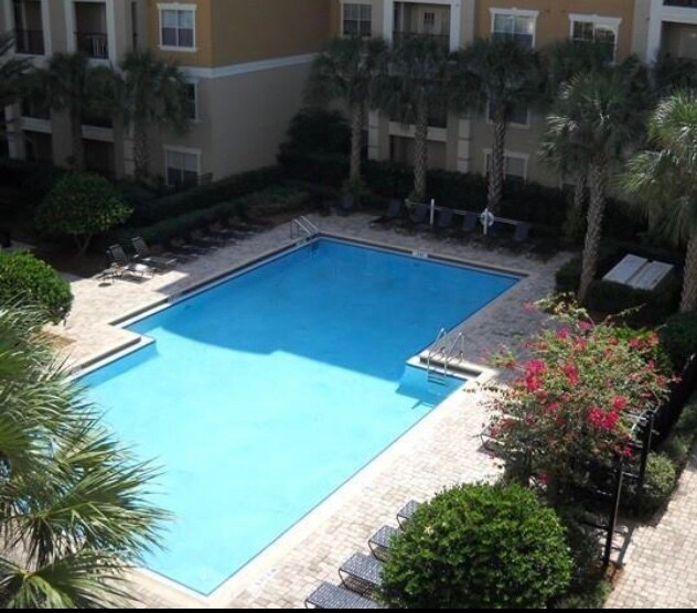 Pool - 304 E South St