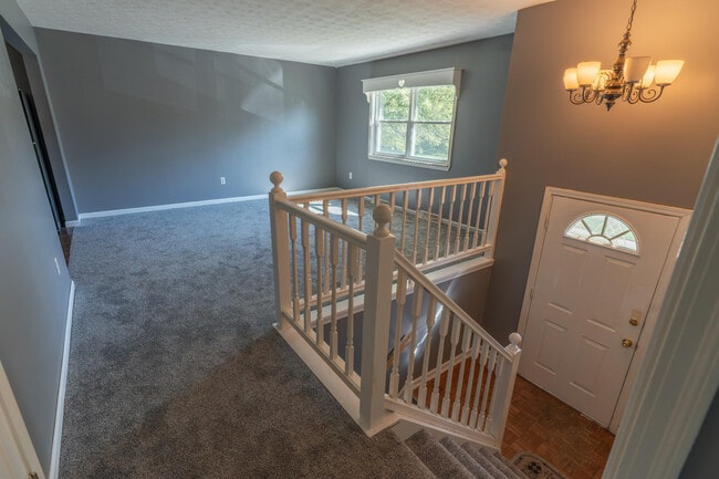 Building Photo - 3776 Feather Ln