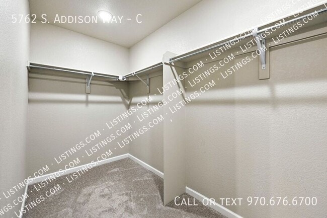 Building Photo - 5762 S Addison Way