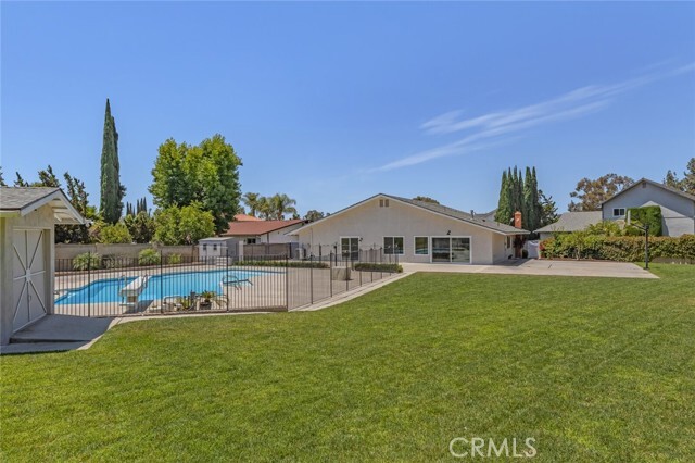 Building Photo - 25311 Maximus St