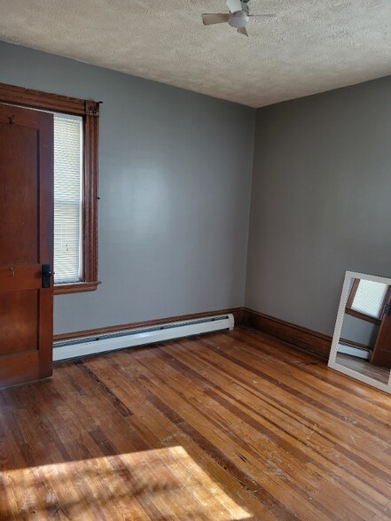 Building Photo - 36 Rutland St