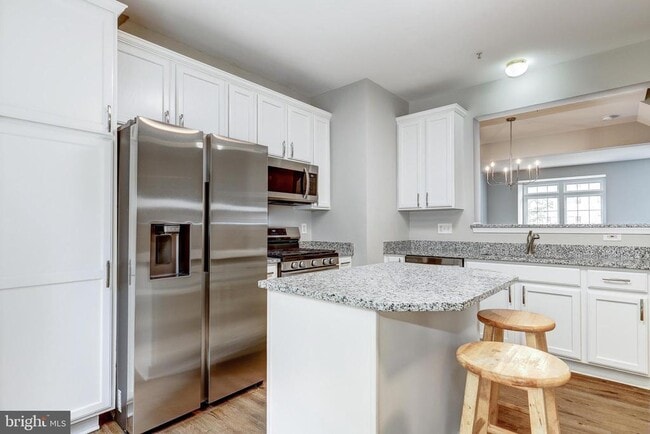 Building Photo - 13011 Cordelia Ct