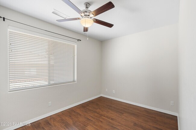 Building Photo - 5712 Ginseng Way