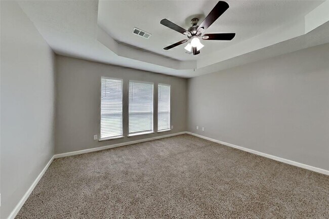 Building Photo - 7010 Apple Oak Ct