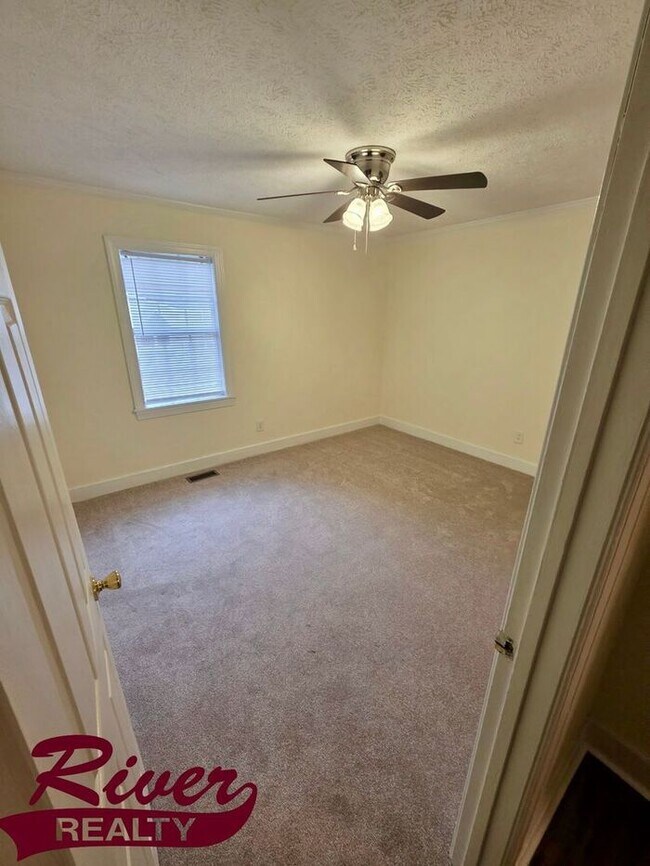 Building Photo - 2 Bed 1 Bath Home in North Augusta!