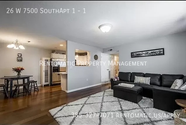 Building Photo - 26 W 7500 S