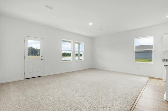 Building Photo - 141 Rother Pl