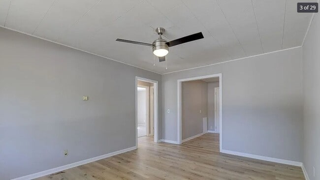 Building Photo - 319 N St Paul St