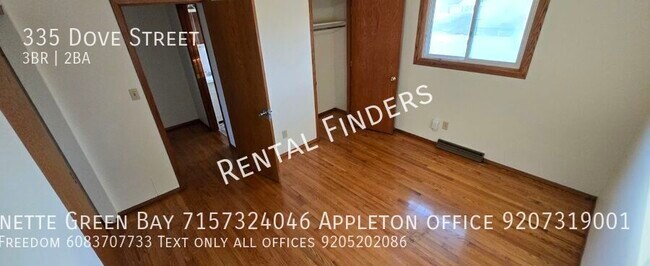 Building Photo - 335 Dove St