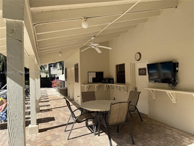 Building Photo - 4161 S US Hwy 1