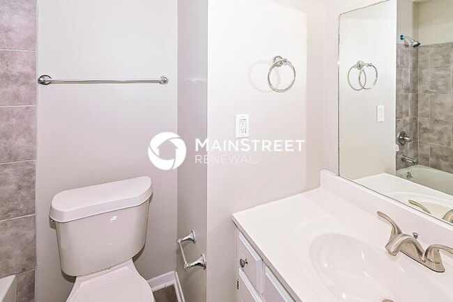 Building Photo - 3 Bedroom Pet-Friendly Home in Olive Branch, MS with Main Street Renewal