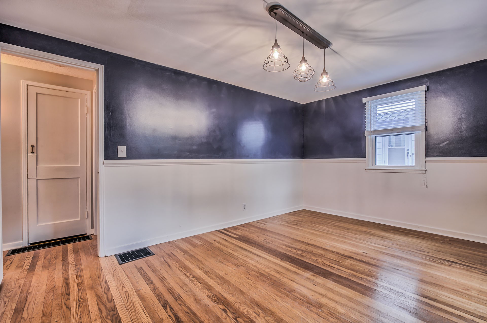 Building Photo - 470 Falstaff Rd