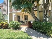 Building Photo - 1629 Spoonbill Ln