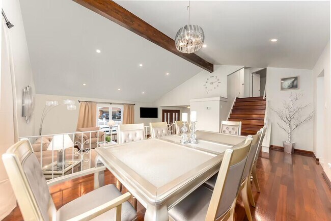 Building Photo - 8526 W 107th St