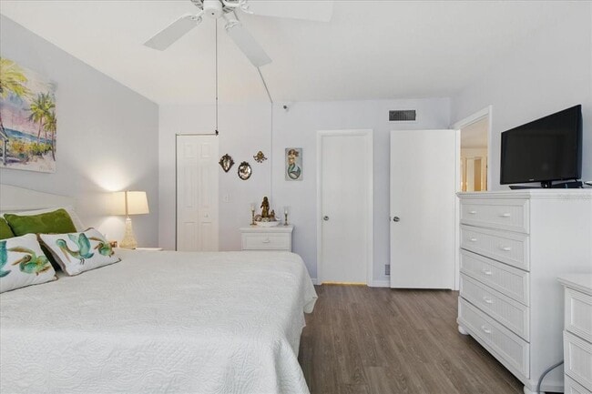 Building Photo - 244 St Augustine Ave