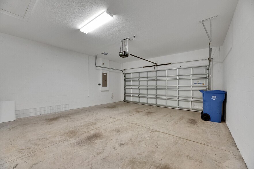 Building Photo - 4915 Sienna Isles Ave