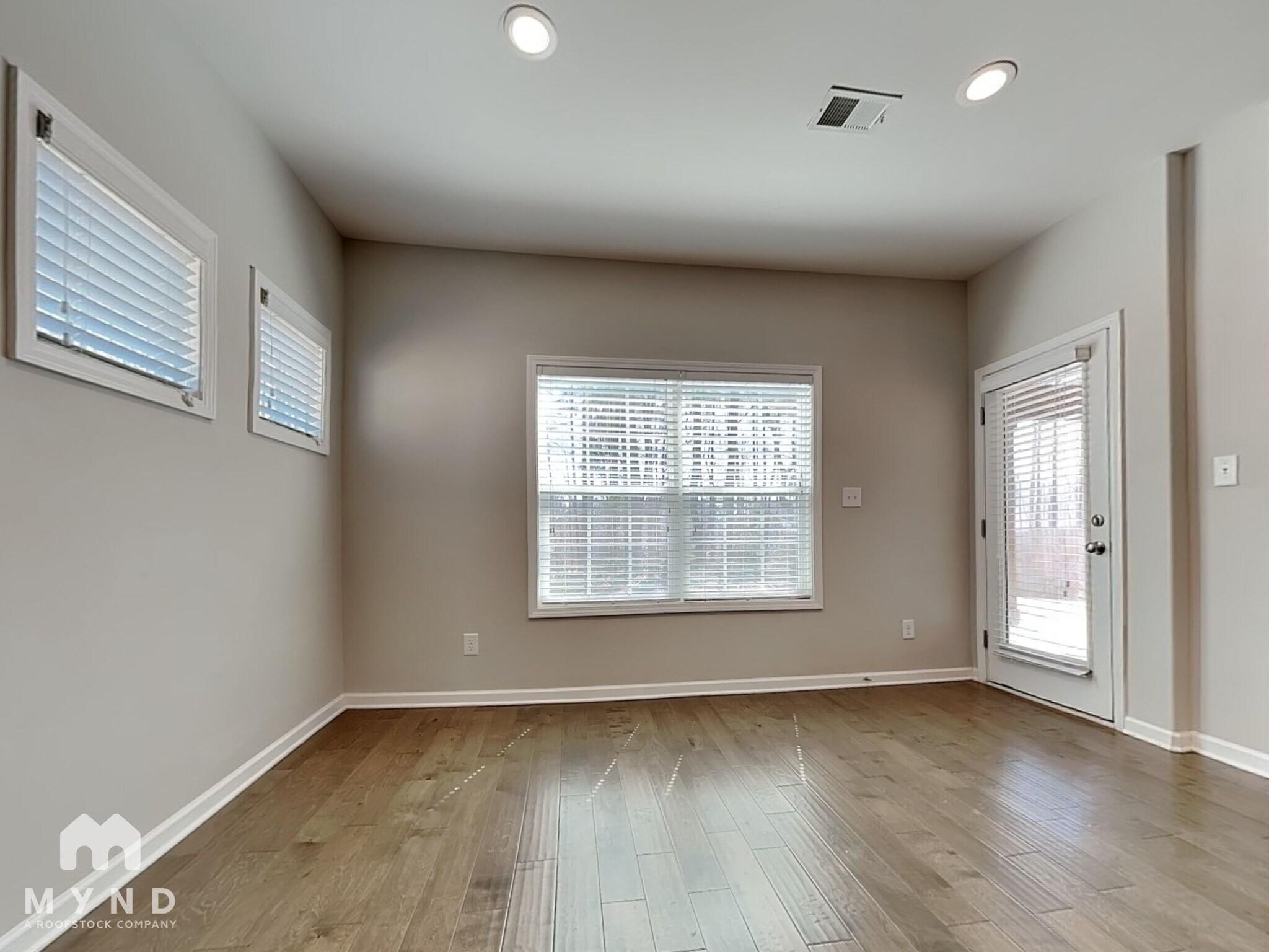 Building Photo - 43 Ashton Pl