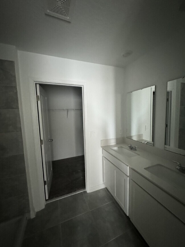 Building Photo - 2166 Aquifer Ln