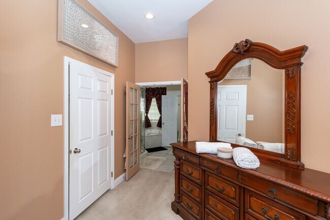 Building Photo - 3 Bedroom House in Addis with Pool, Gazebo...