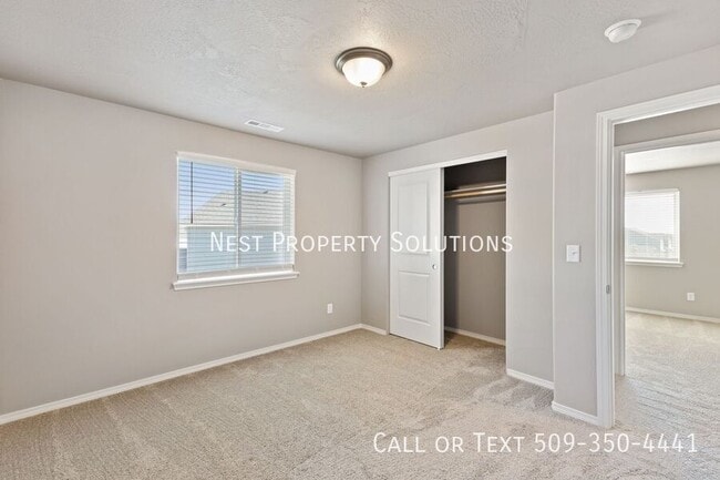 Building Photo - 4280 W Wood Ct