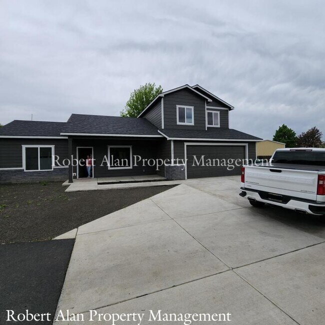 Building Photo - 1255 Stonewood Ct