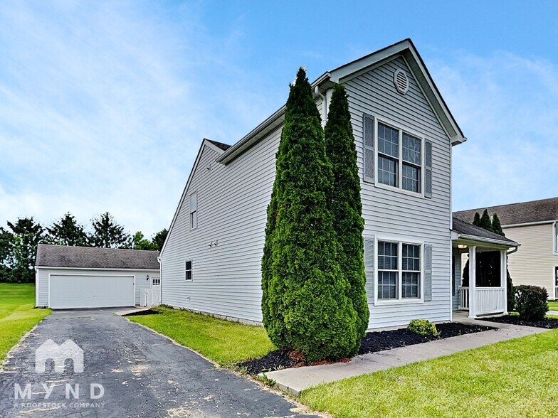 Building Photo - 362 Ashford Ave