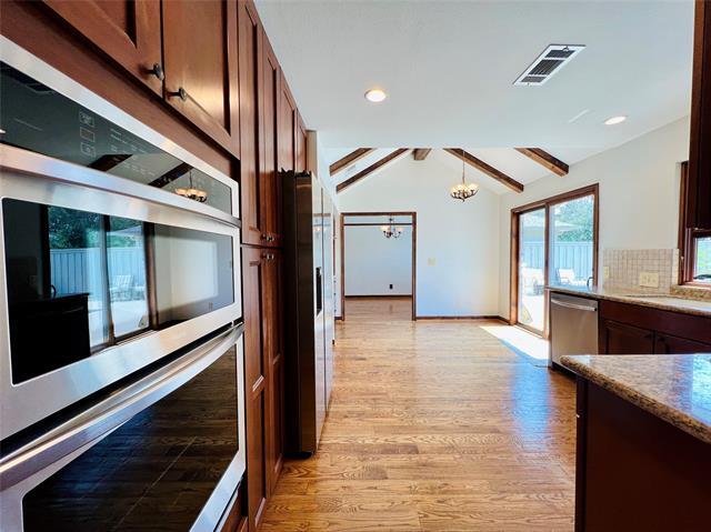 Building Photo - 3916 Bobbin Ln