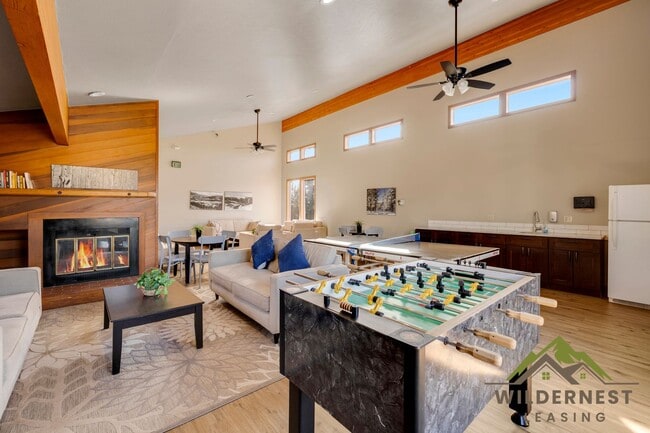 Building Photo - Bright and Welcoming Fully Furnished 2 Bedroom/2Bath Condo In Wildernest- All Utilities included