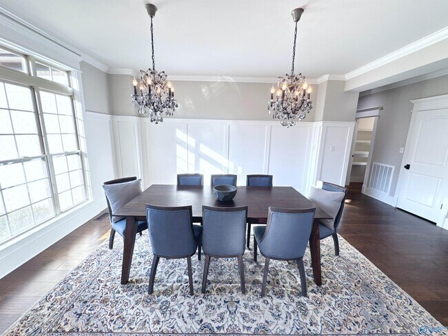 Building Photo - 1 Sylvias Wy