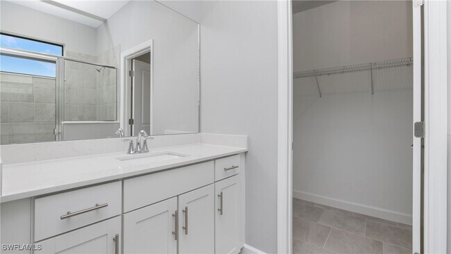 Building Photo - 19564 Hinkley Dr