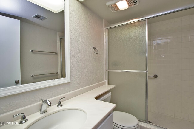 Building Photo - 5711 Mira Grande Dr