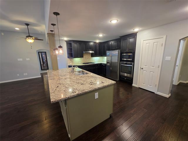 Building Photo - 2717 Cliffwood Dr