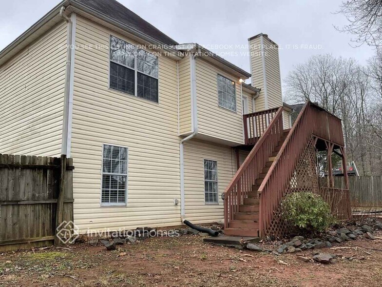 Building Photo - 7339 Essex Dr