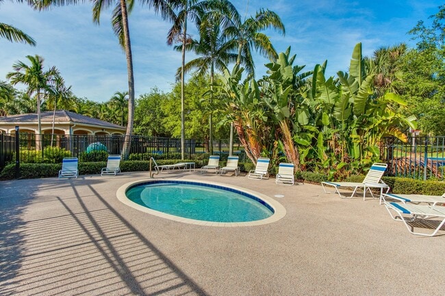 Building Photo - 5477 Queenship Ct