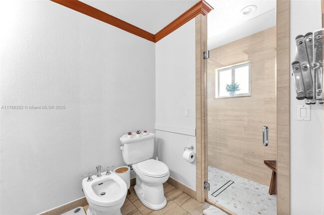 Building Photo - 10295 SW 34th St