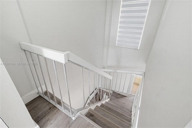 Building Photo - 300 NW 42nd Ave