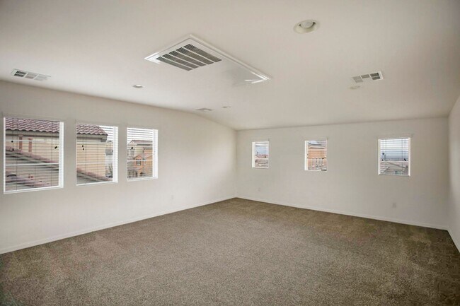 Building Photo - 3 Story Home With Large Loft IN Providence